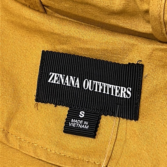 Zenana Outfitters Utility Vest. Small. New with tags - Picture 13 of 17